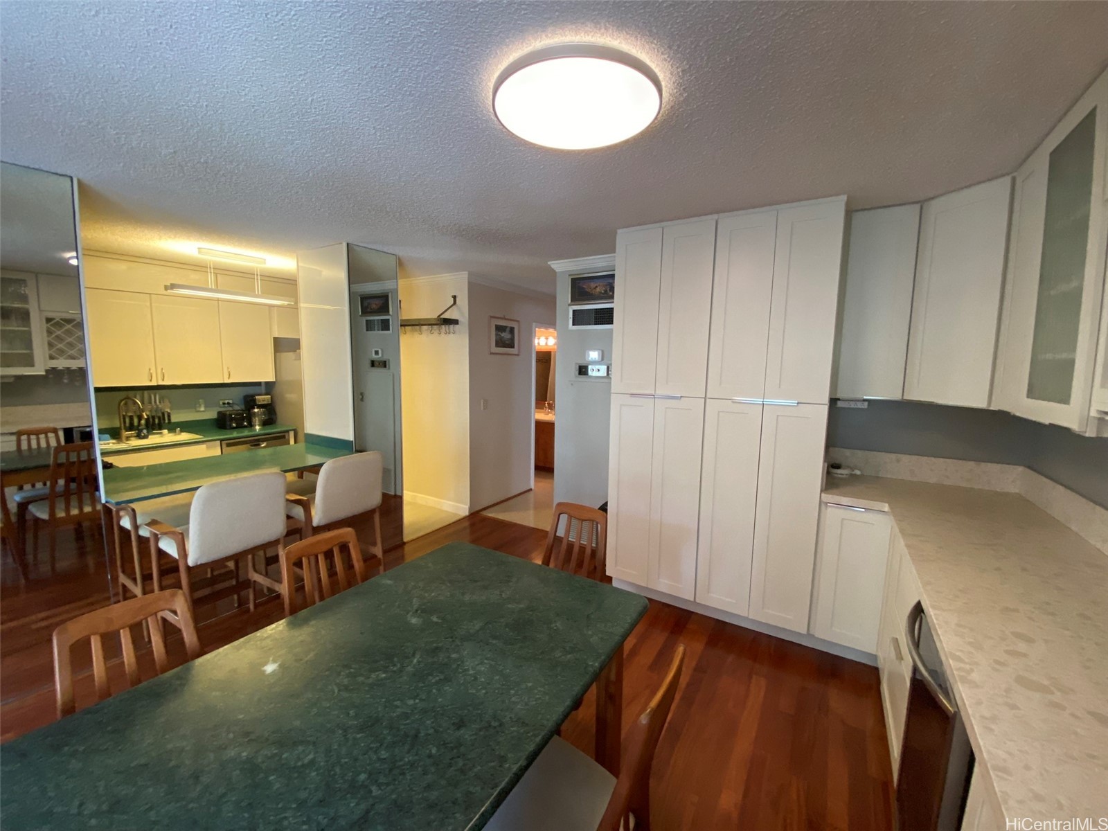 2215 Aloha Drive 5 Property Photo 7