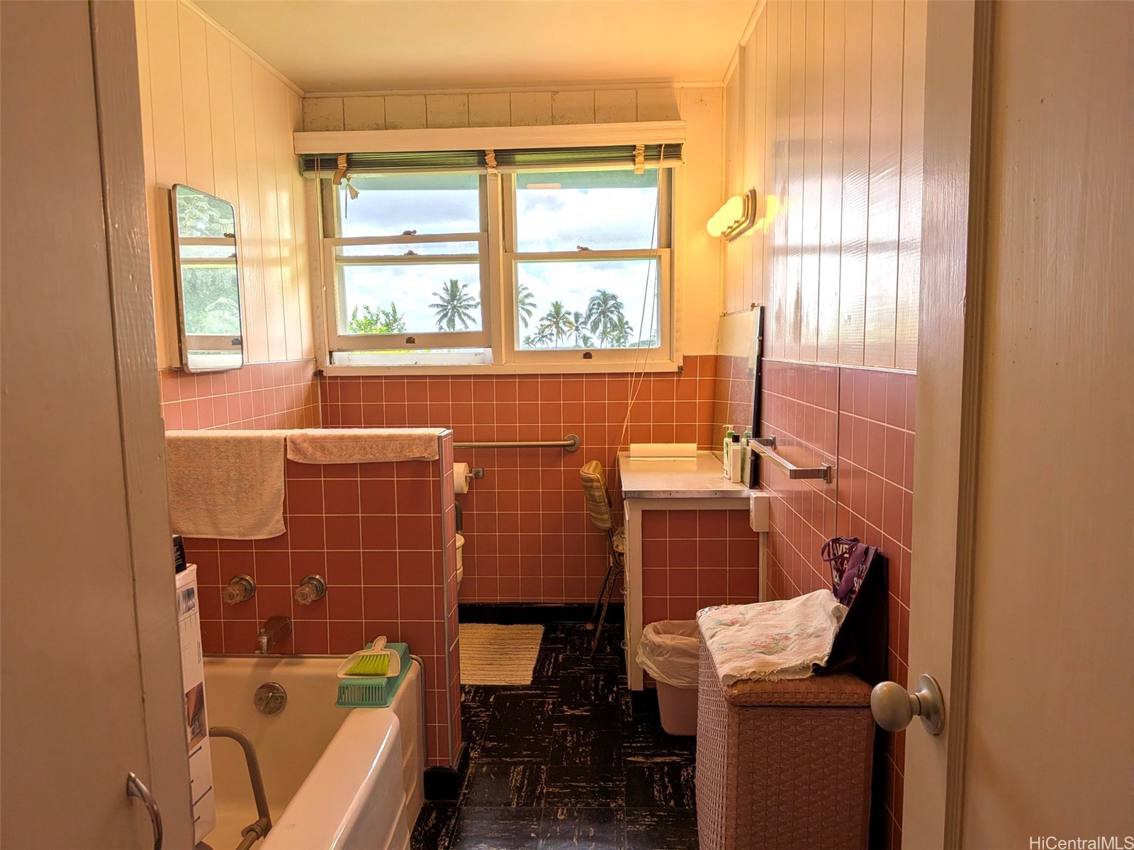 445 Iwalani Street Property Photo 7