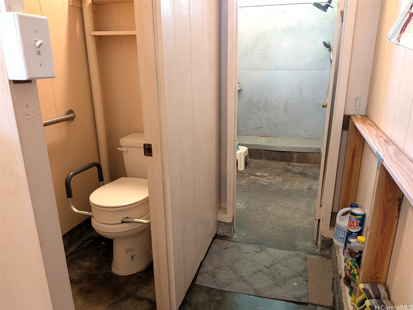 445 Iwalani Street Property Photo 8