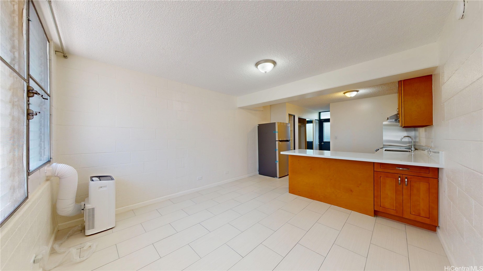 39 Hialoa Street 103 Property Photo 2
