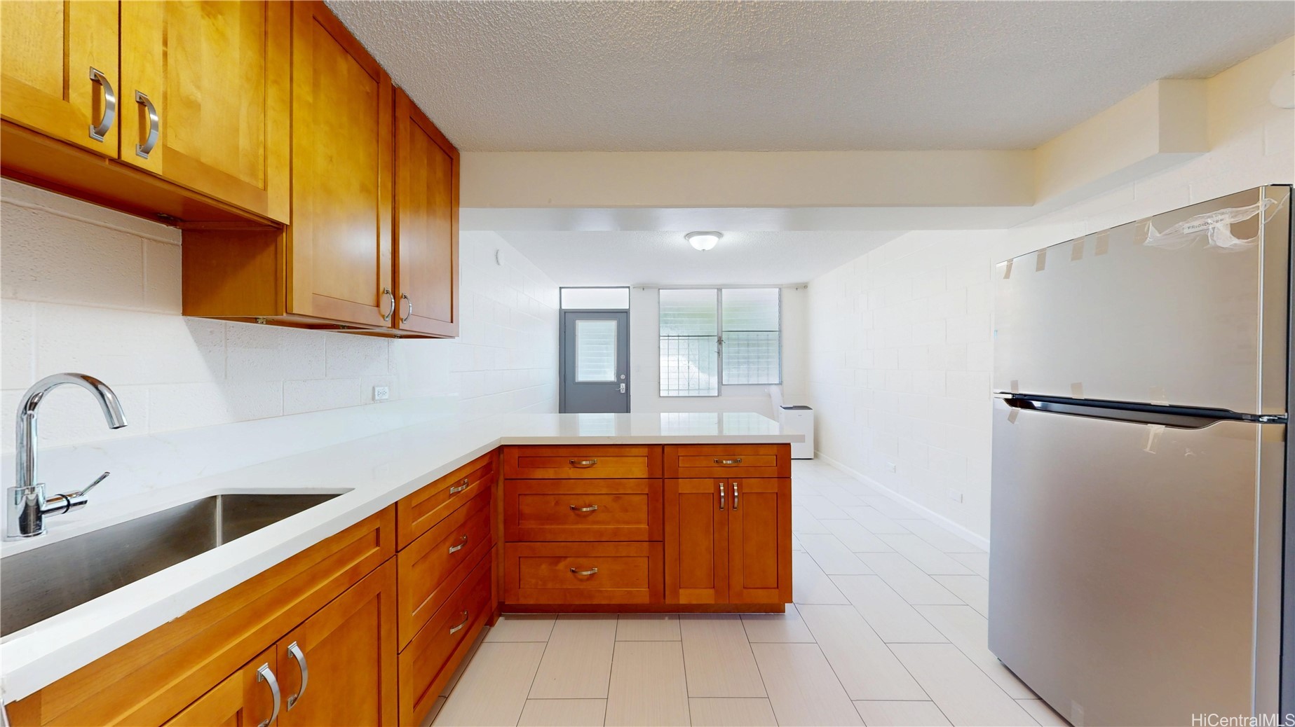 39 Hialoa Street 103 Property Photo 9