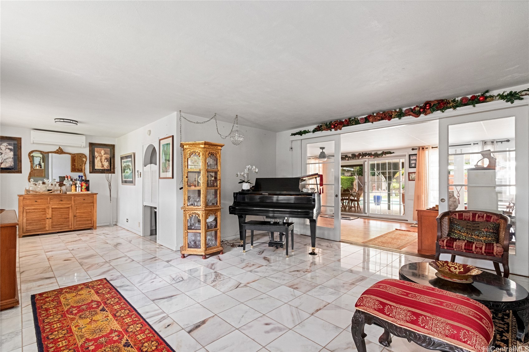 5562 Kalanianaole Highway Property Photo 10