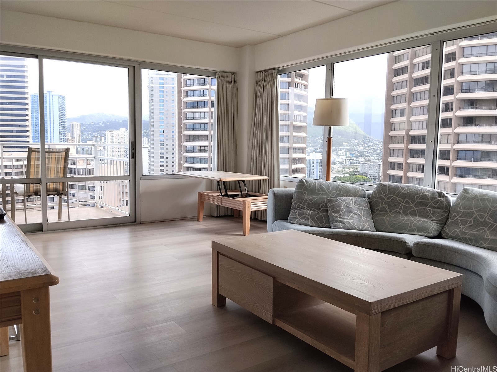 1777 Ala Moana Boulevard 1809 Property Photo 4