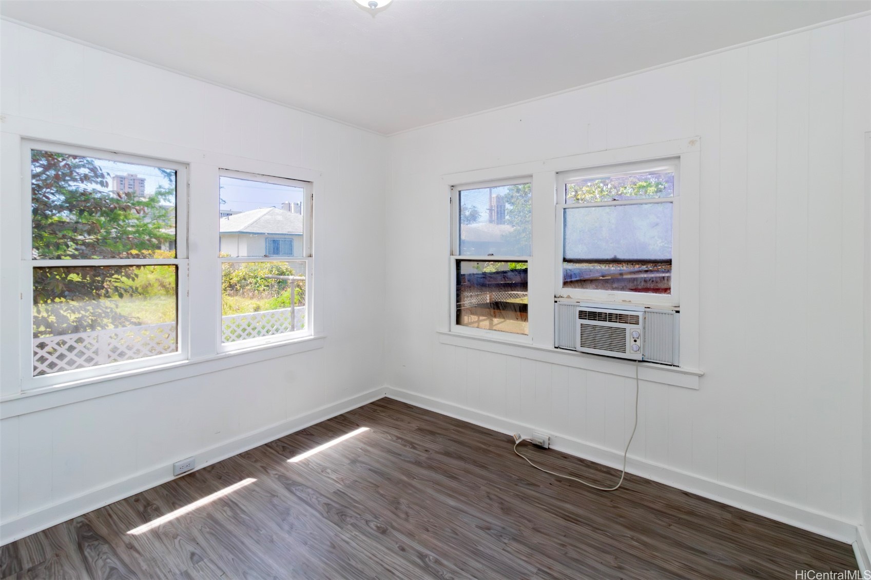 1746 Citron Street C Property Photo 3