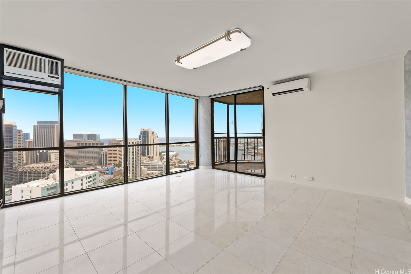 60 N Beretania Street 3301 Property Photo 1