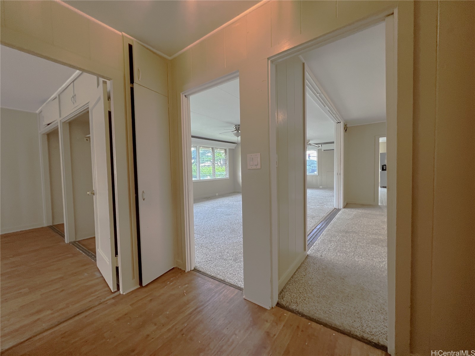 2322 Maile Way Property Photo 11
