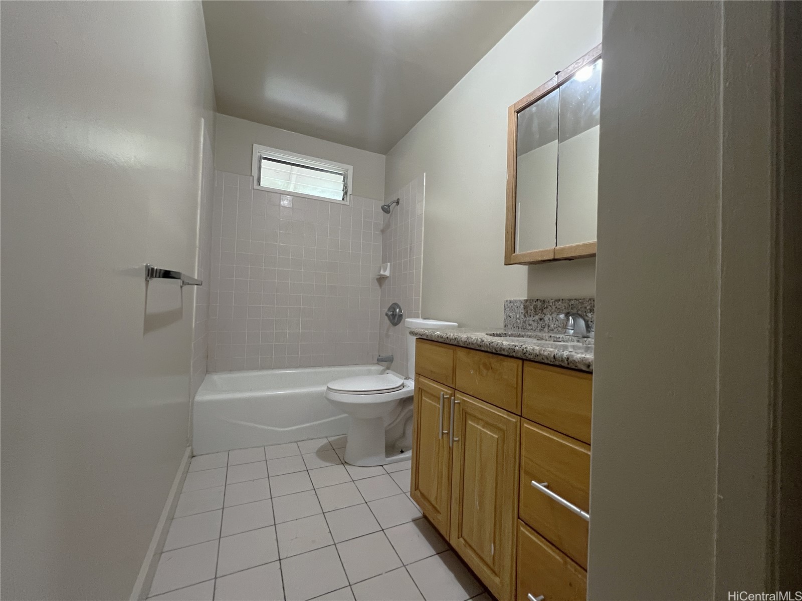 2322 Maile Way Property Photo 18