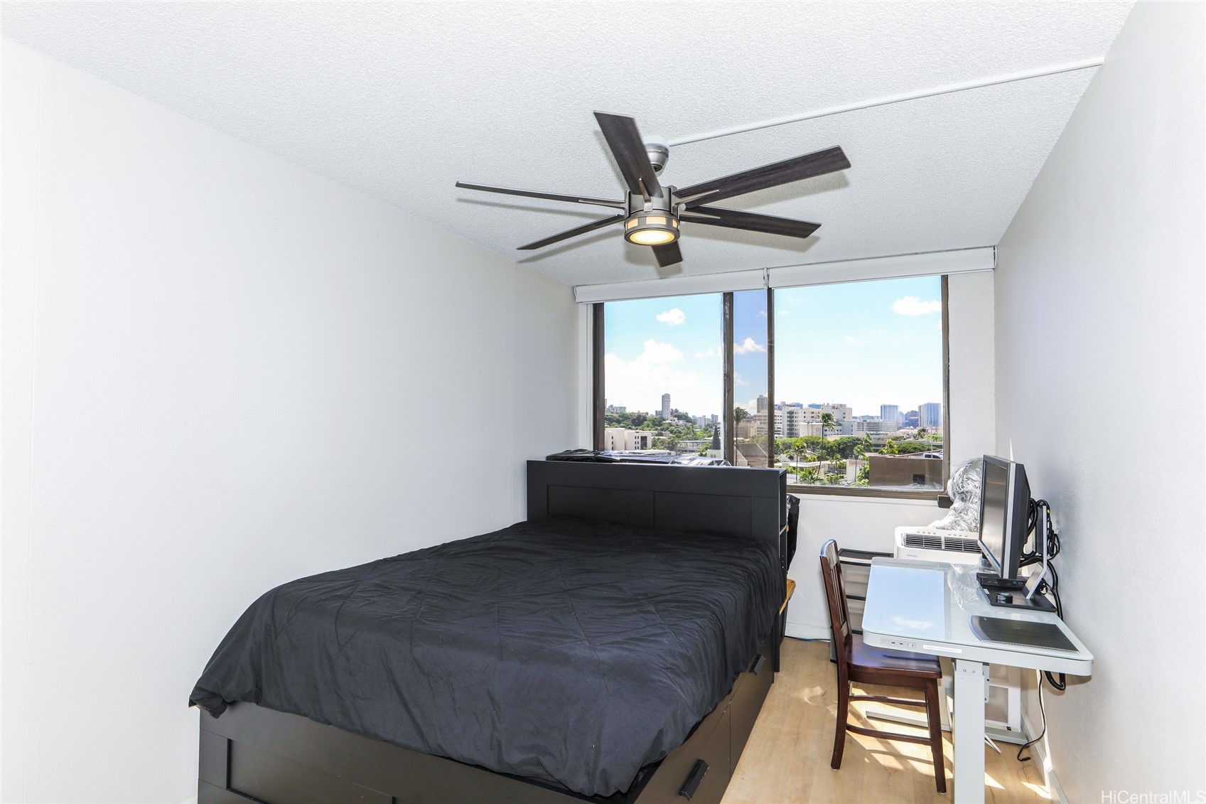 55 S Kukui Street Property Photo 17