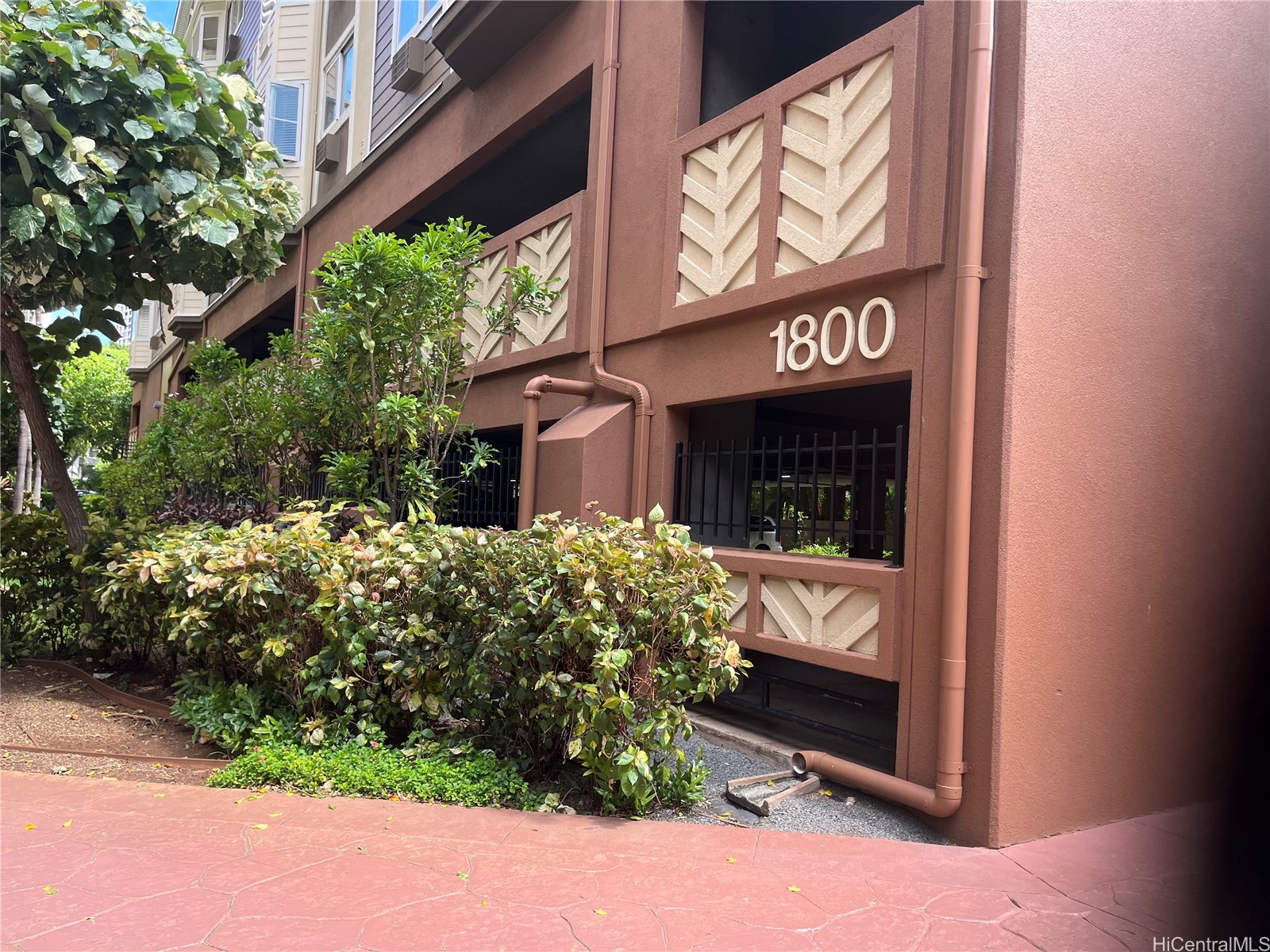 1800 Kaioo Drive C309 Property Photo 2