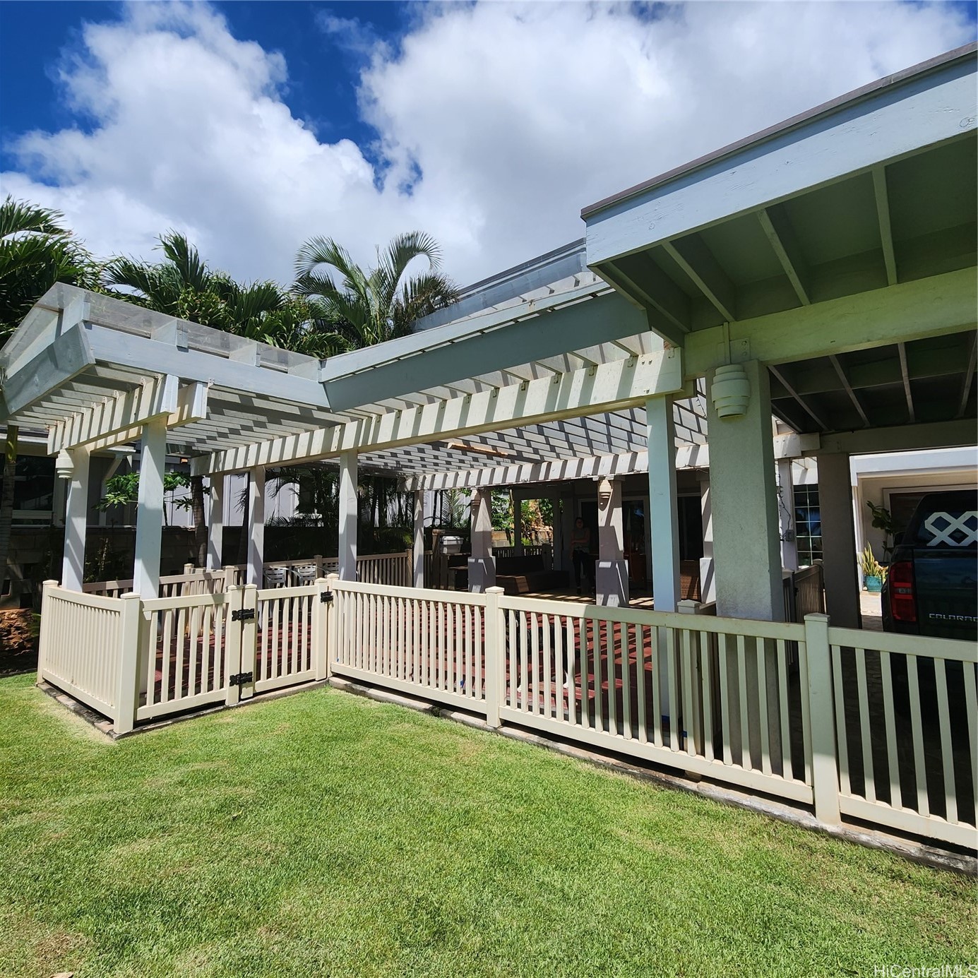 91-633f Pohakupuna Road Property Photo 1