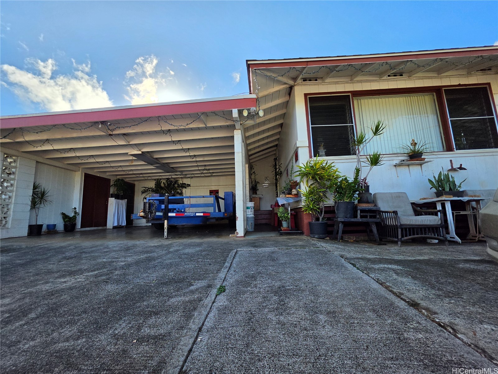 94-1229 Kahuanui Street Property Photo 1