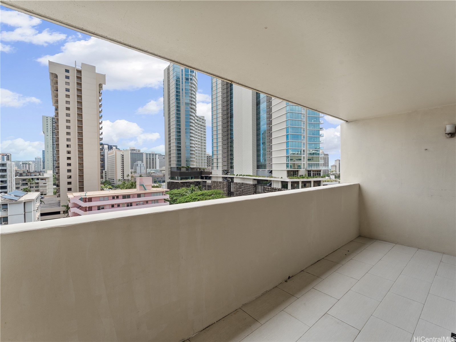 2092 Kuhio Avenue 1105 Property Photo 11