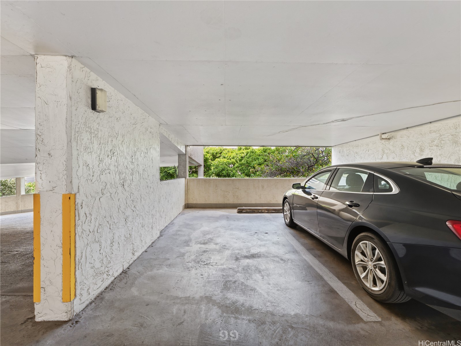 2092 Kuhio Avenue 1105 Property Photo 17