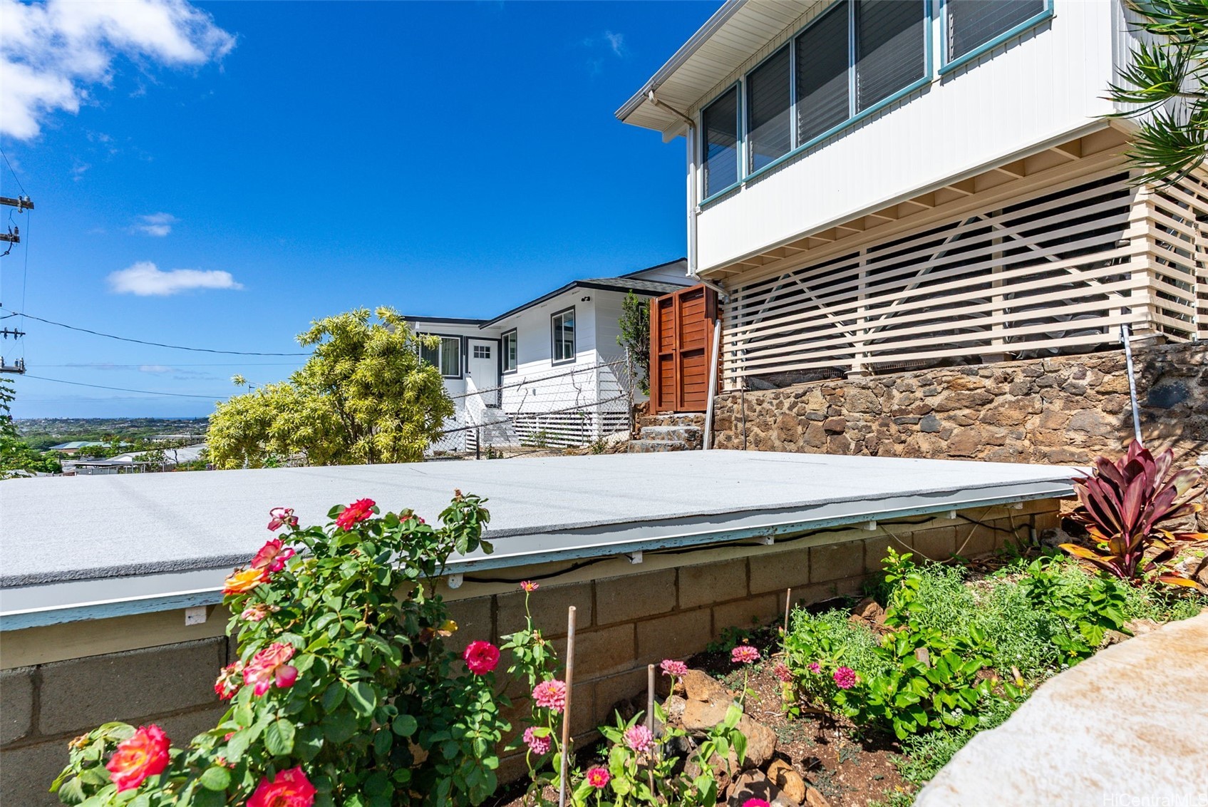 1416 Luinakoa Street Property Photo 14