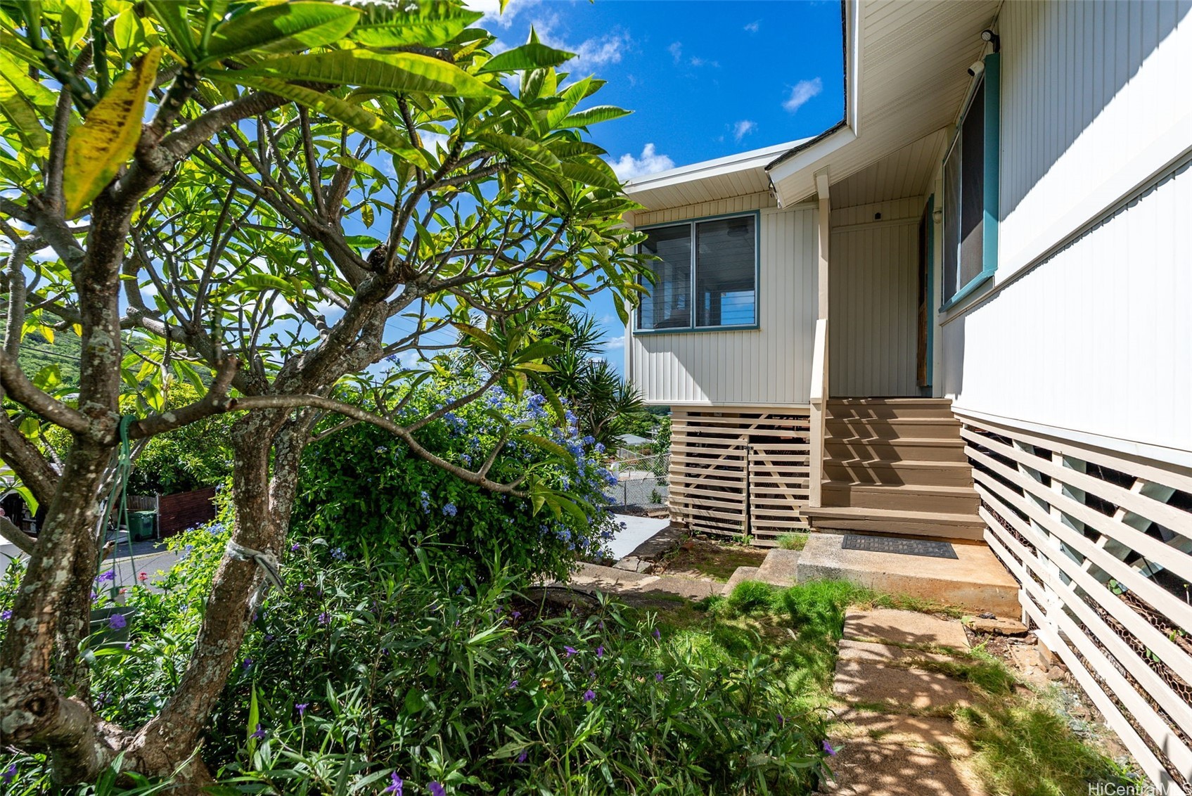 1416 Luinakoa Street Property Photo 17