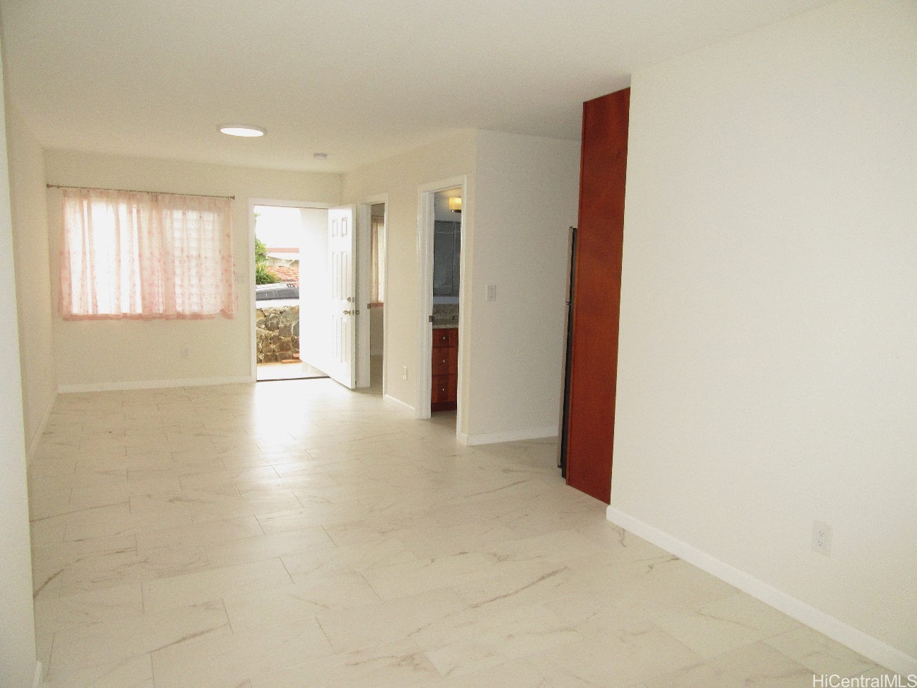 1966 Kamehameha Iv Road #2 Property Photo 1