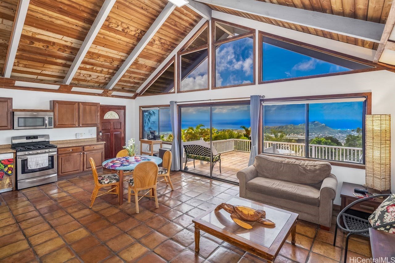 4969 Maunalani Circle Property Photo 2