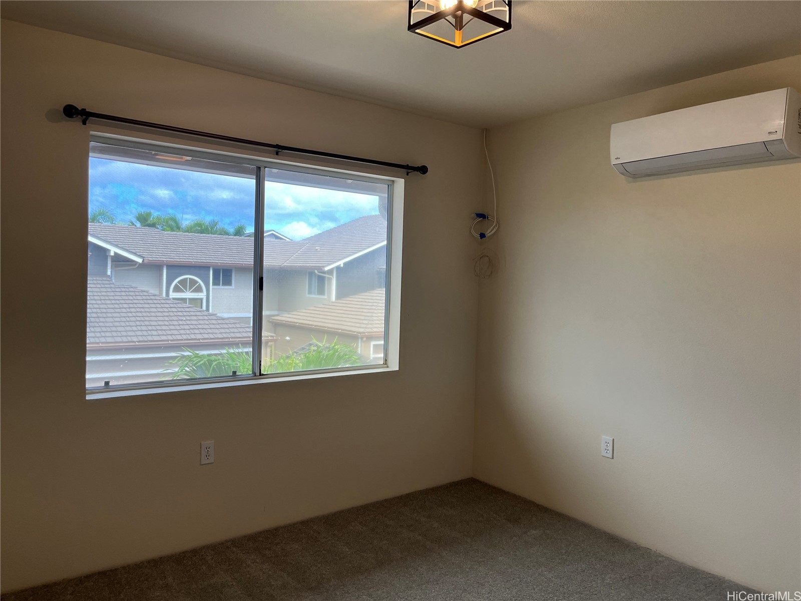 92-1537 Aliinui Drive 16e Property Photo 7