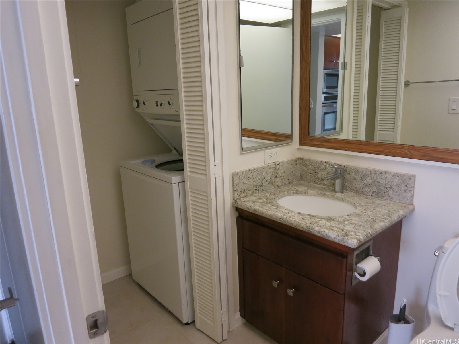 1050 Lunalilo Street 506 Property Photo 12