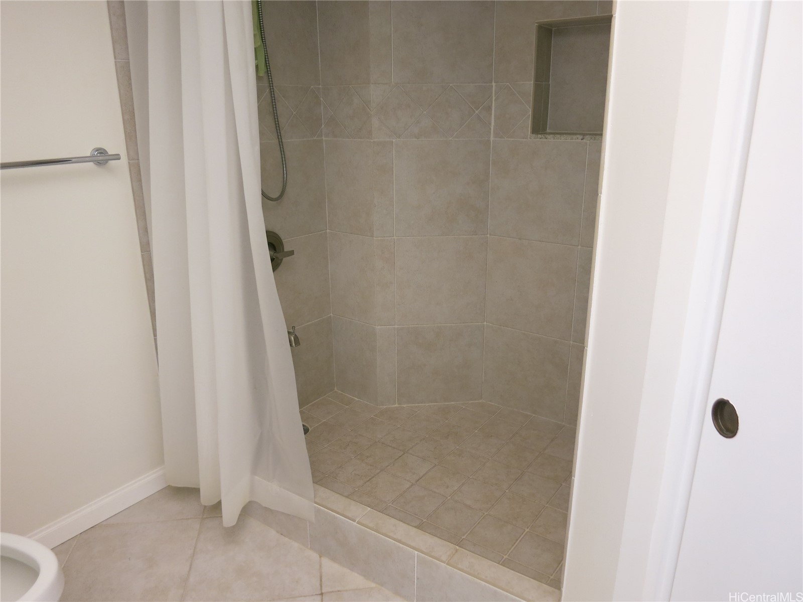 1050 Lunalilo Street 506 Property Photo 18