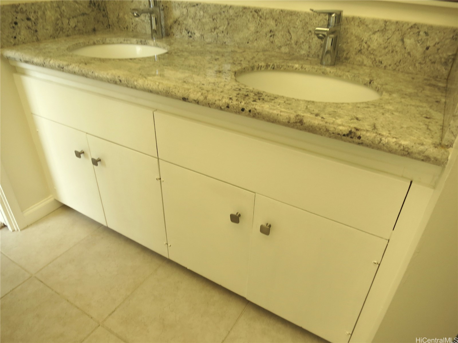 1050 Lunalilo Street 506 Property Photo 21