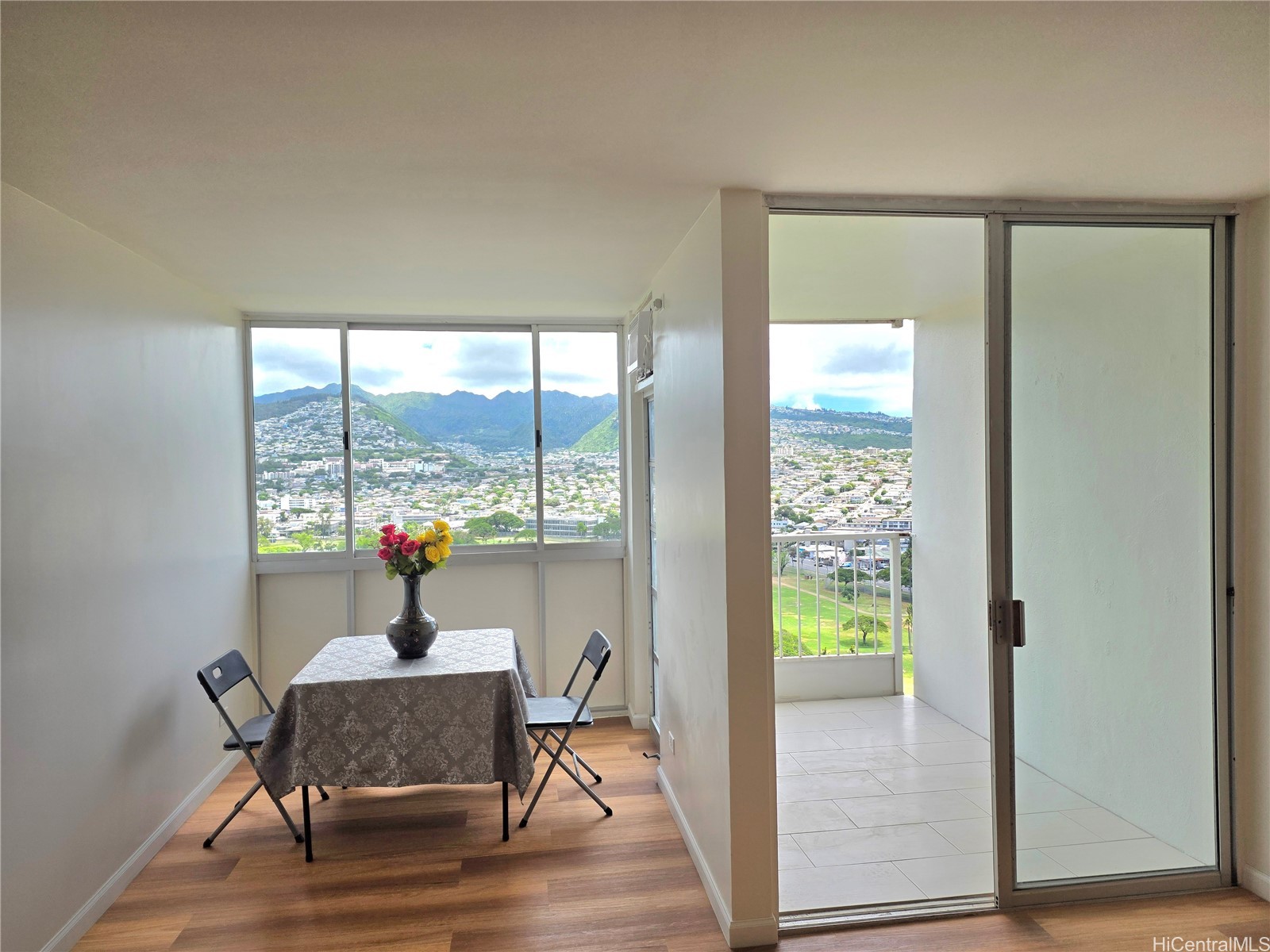2611 Ala Wai Boulevard 2303 Property Photo 5