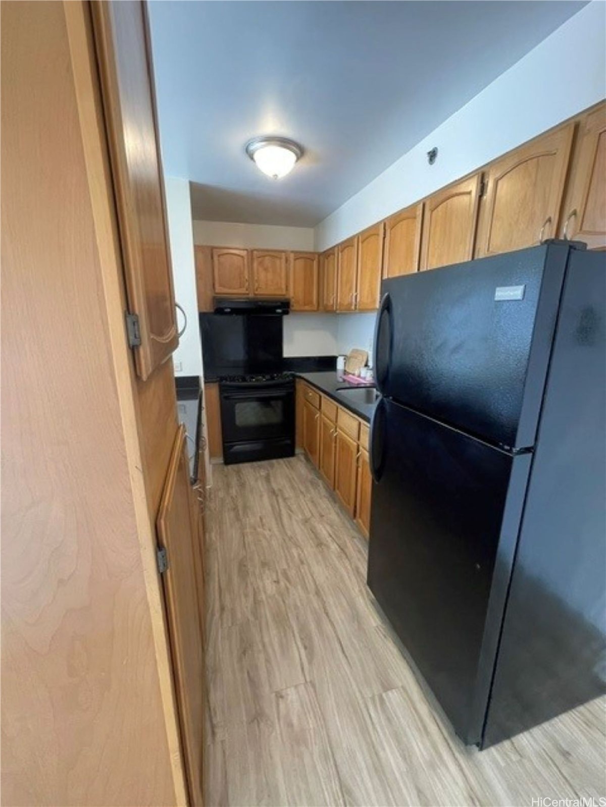 2522 Date Street 1105 Property Photo 7