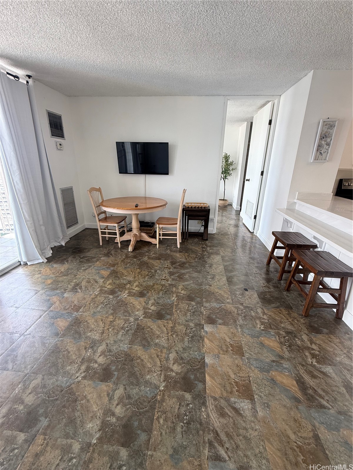 1925 Kalakaua Avenue 2307 Property Photo 2