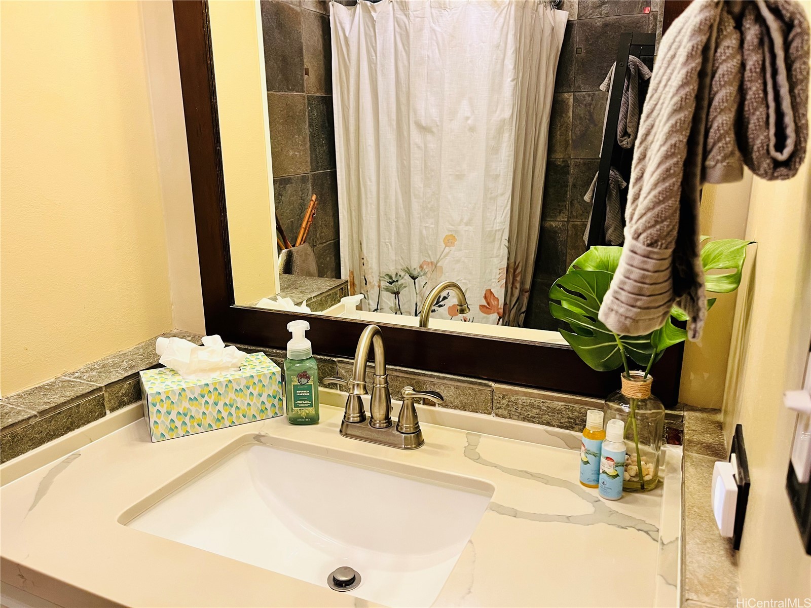 2345 Ala Wai Boulevard 1804 Property Photo 6