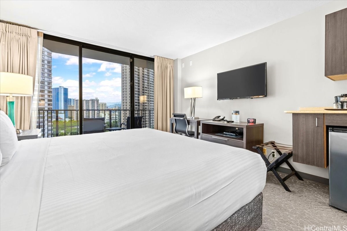 1850 Ala Moana Boulevard 905 Property Photo 8