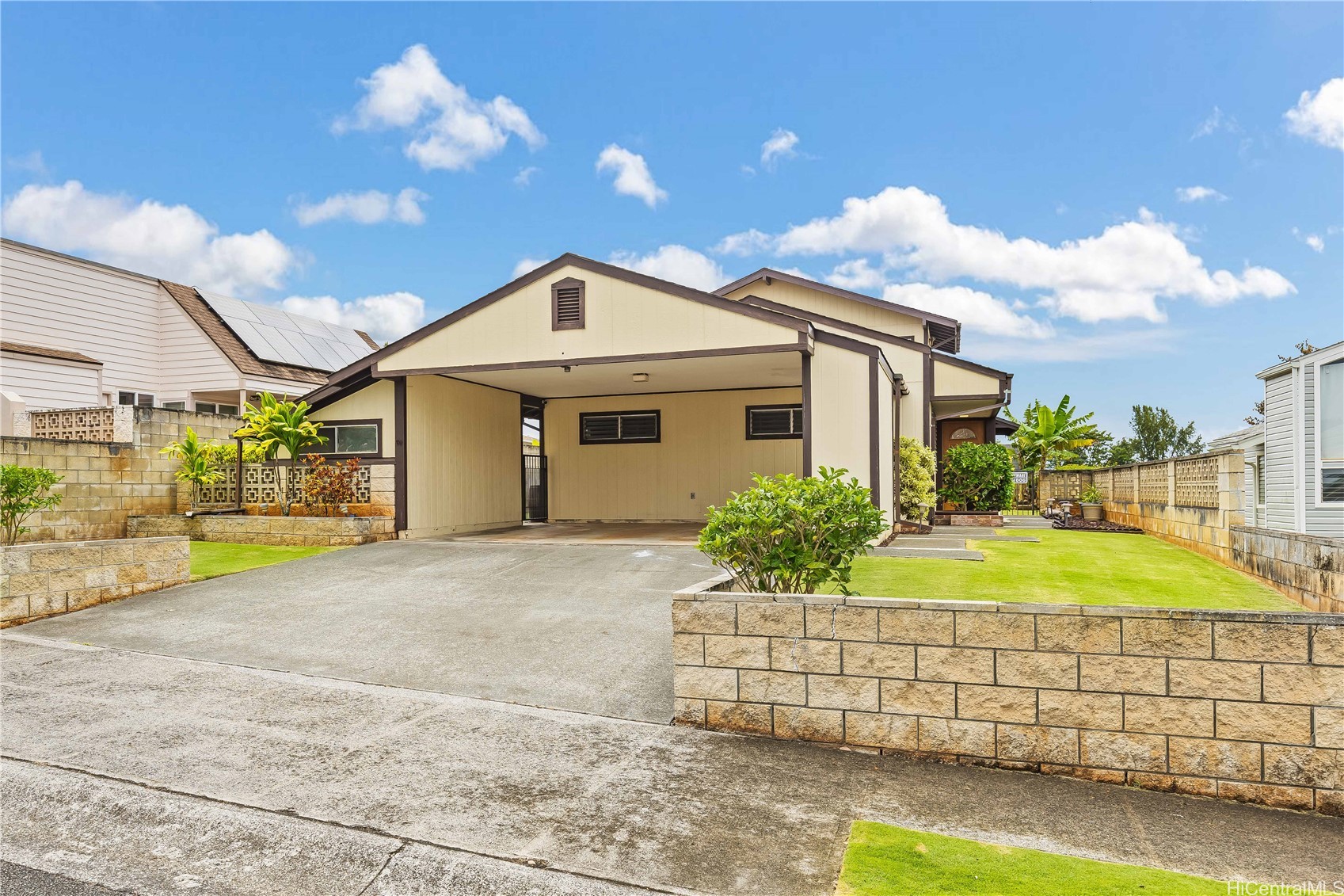 94-559 Poloahilani Street Property Photo 1