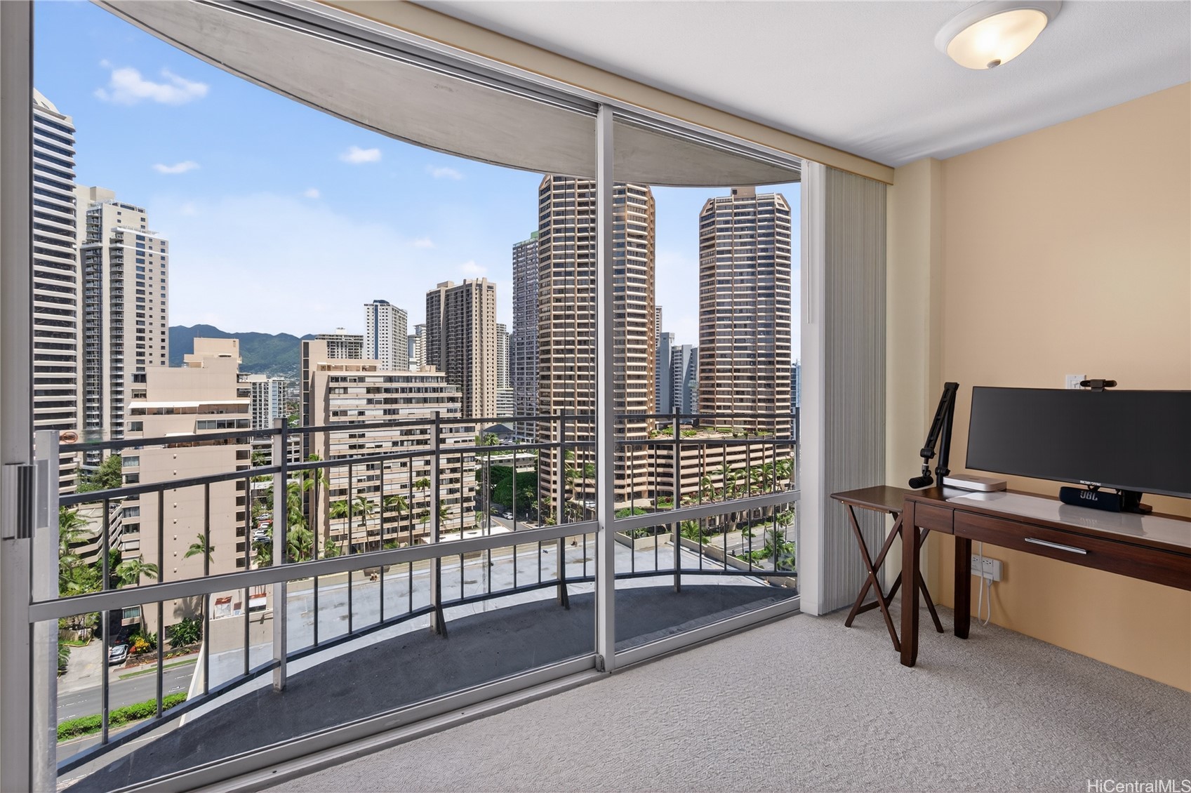 1765 Ala Moana Boulevard 1699 Property Photo 3