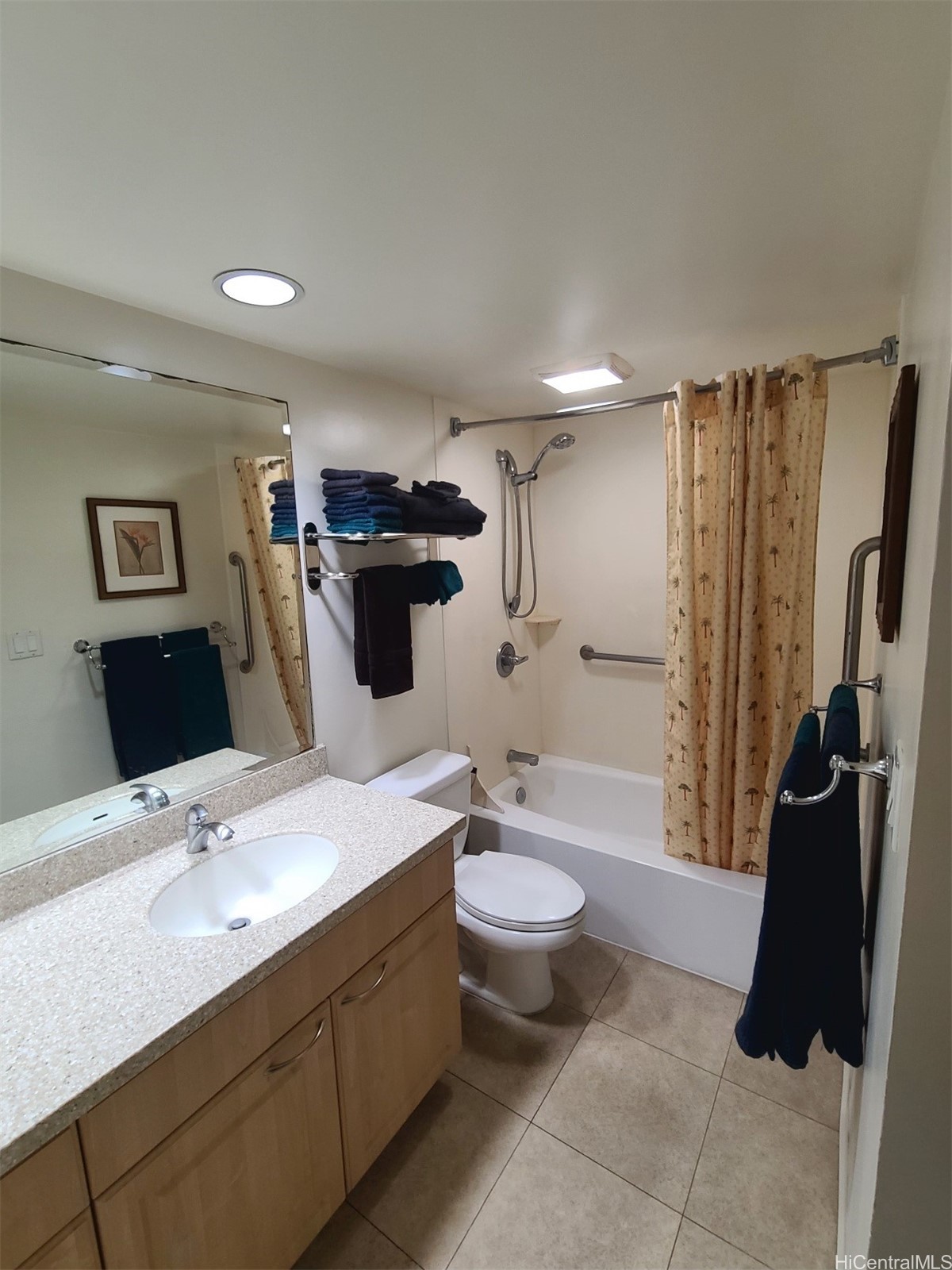 229 Paoakalani Avenue 1005 Property Photo 8