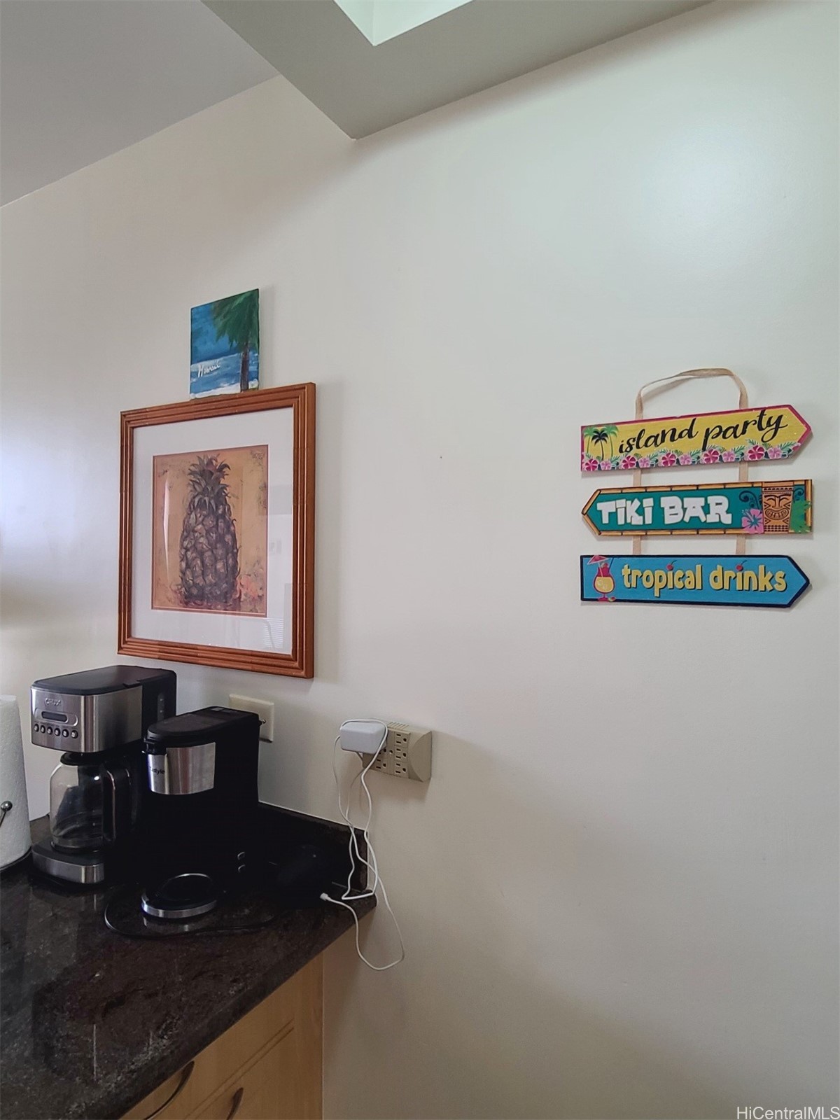229 Paoakalani Avenue 1005 Property Photo 11