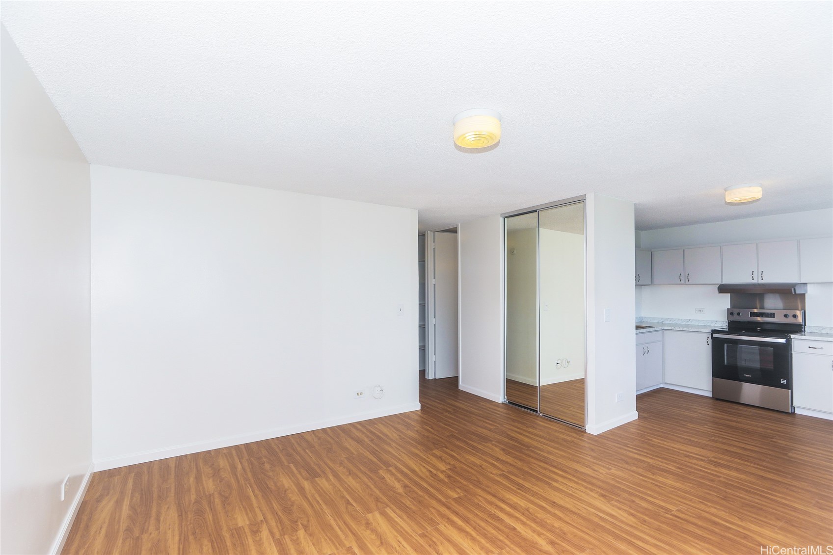 5180 Likini Street 802 Property Photo 6