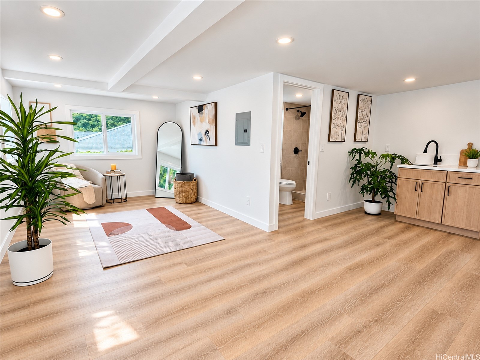 2446 Puunoa Place Property Photo 11