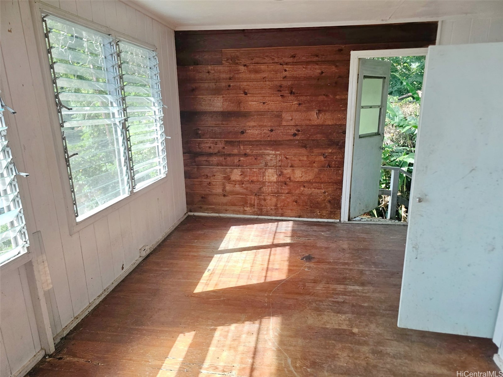 3031 Nihi Street R18 Property Photo 3