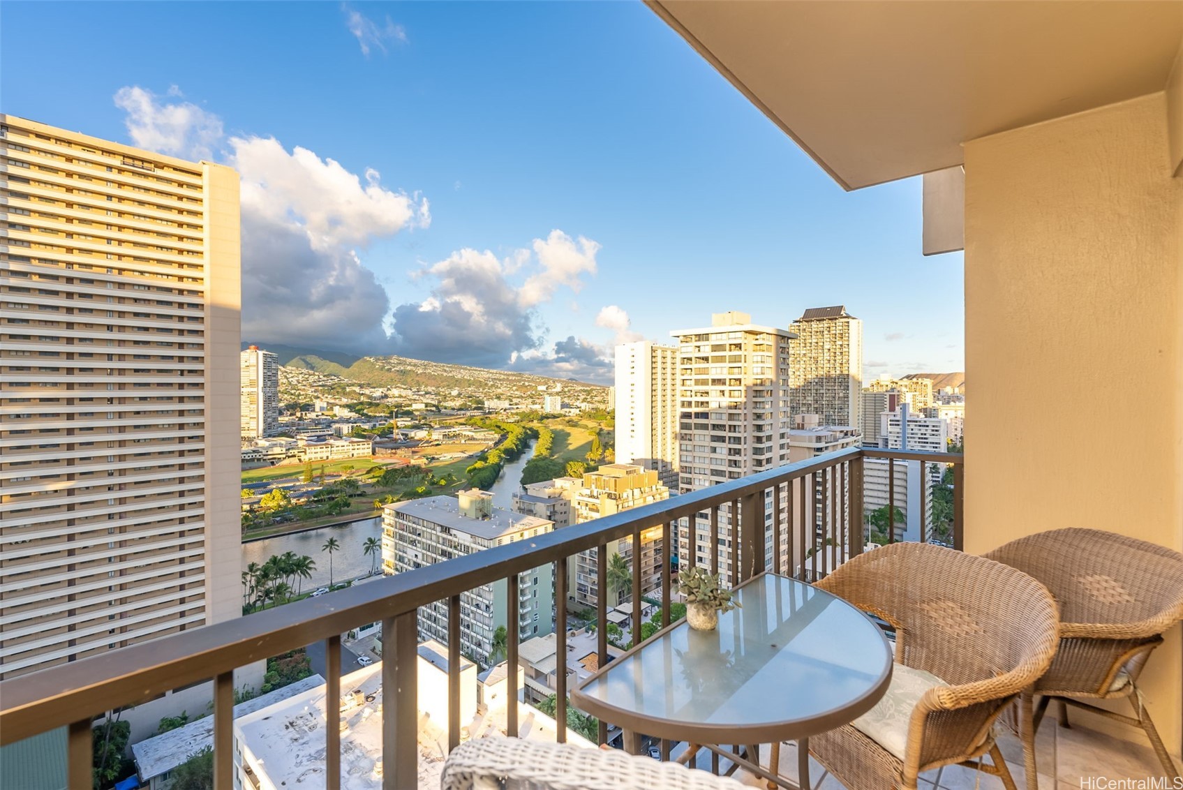2140 Kuhio Avenue 2311 Property Photo 20