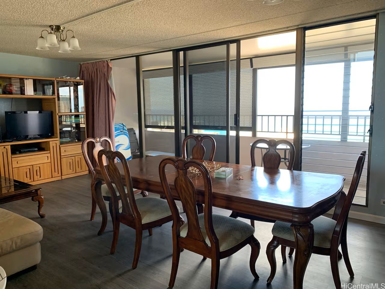 2240 Kuhio Avenue 3204 Property Photo 2