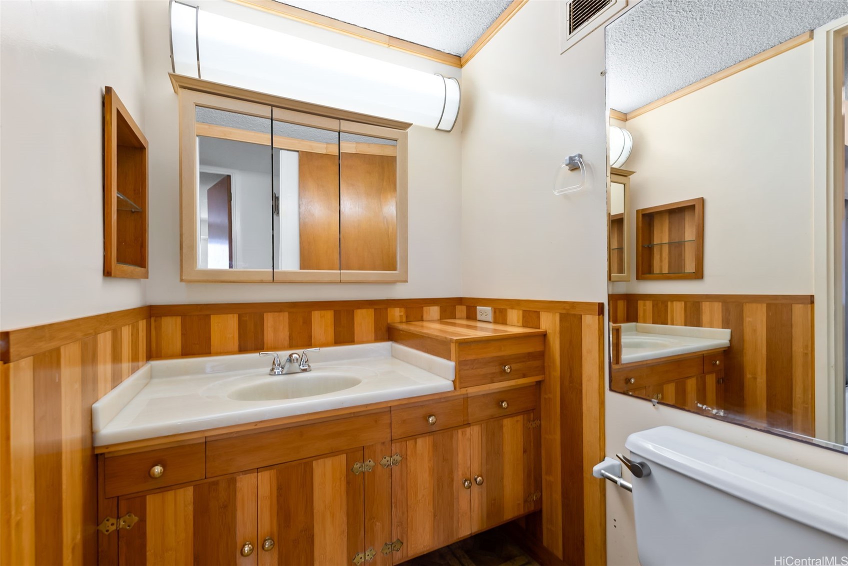 2085 Ala Wai Boulevard A32 Property Photo 16