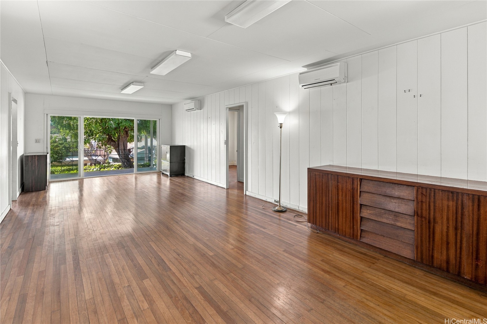134 Bates Street Property Photo 3