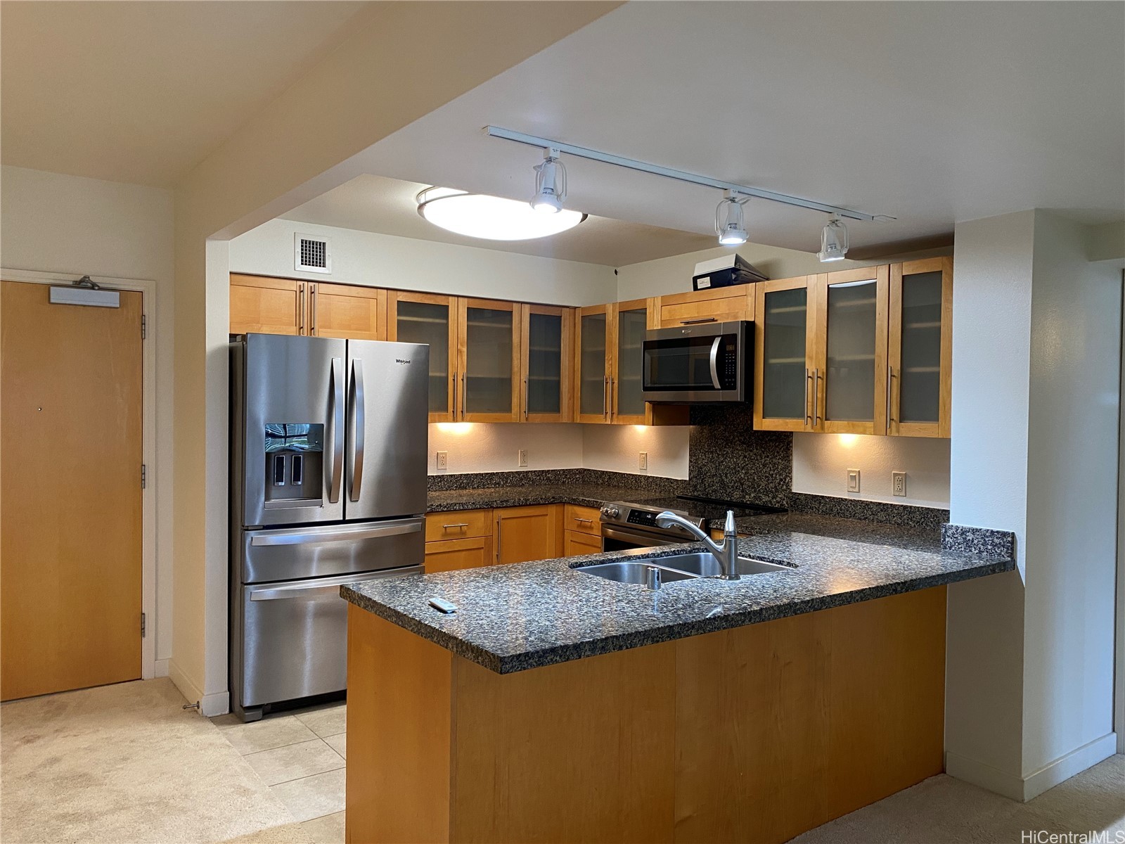 600 Queen Street 1208 Property Photo 1