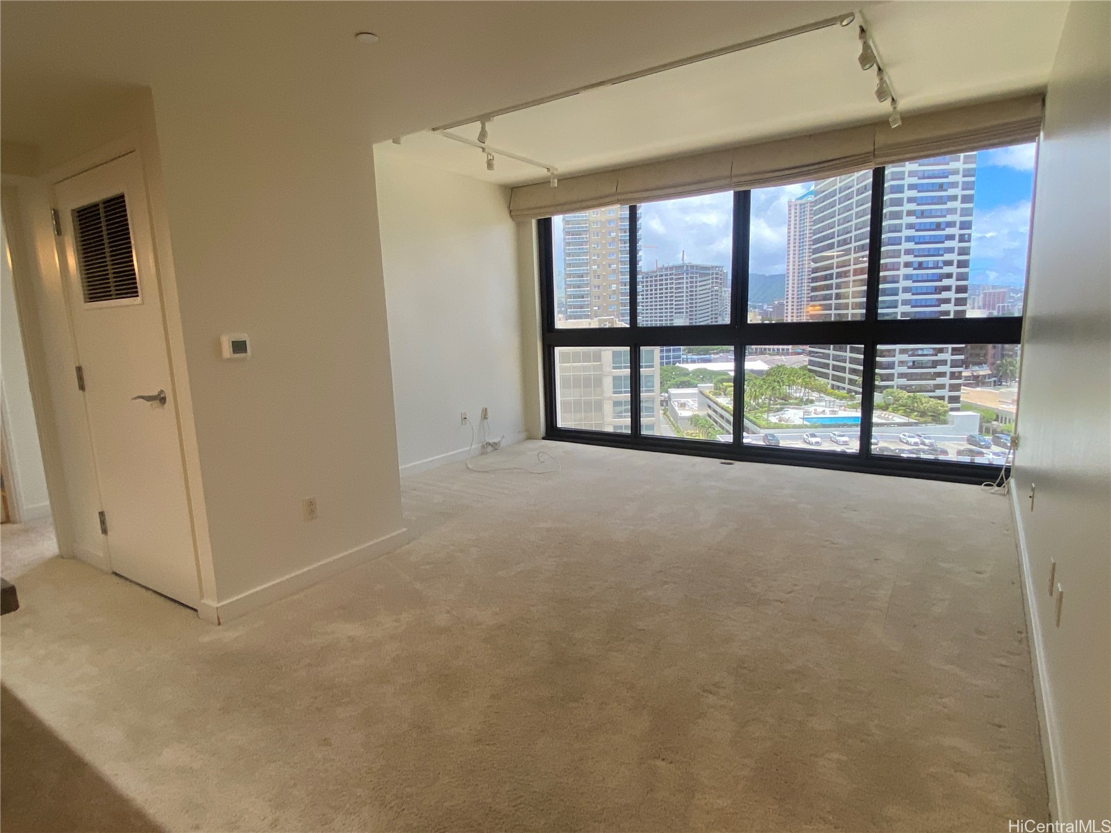 600 Queen Street 1208 Property Photo 3