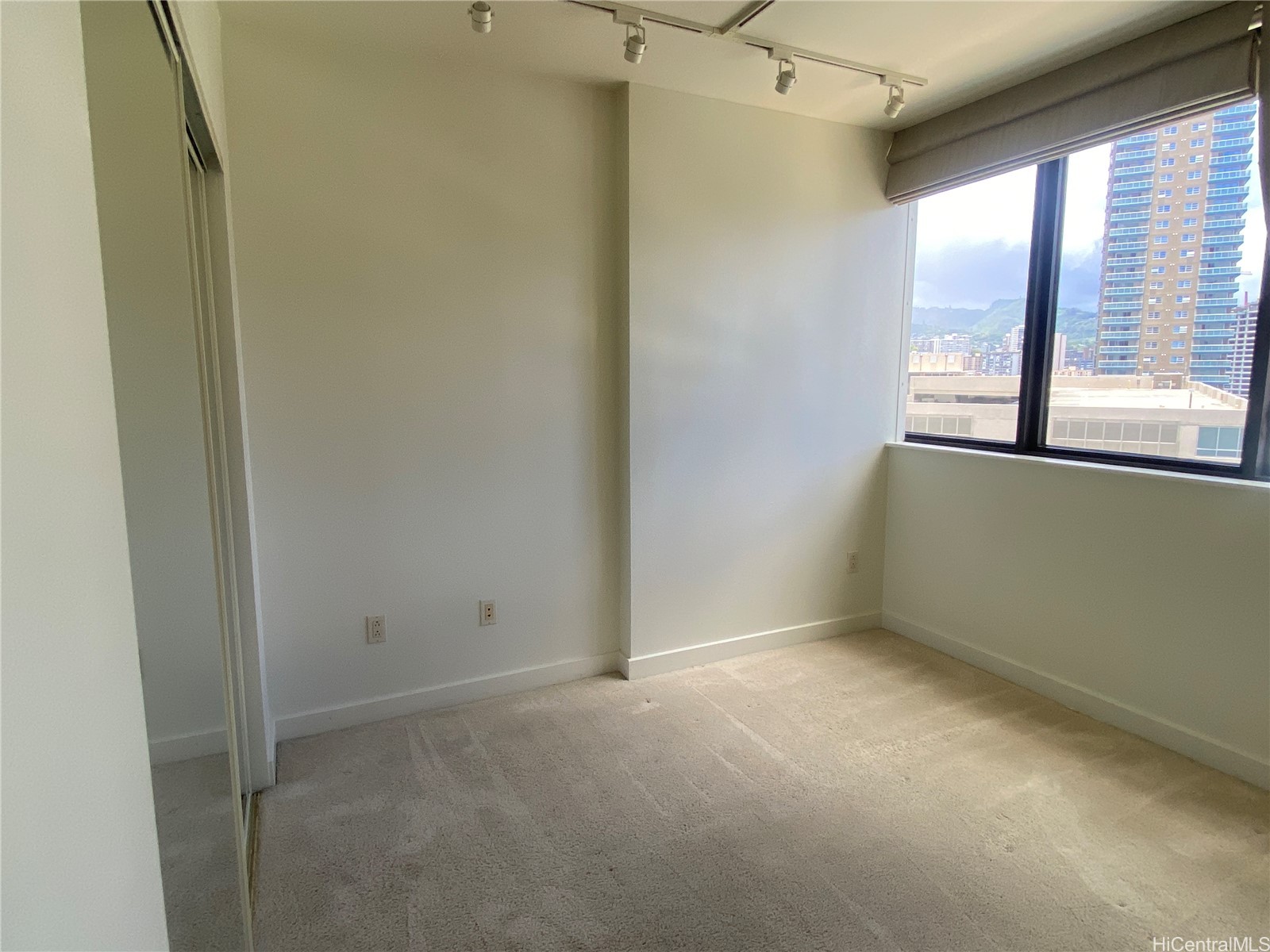 600 Queen Street 1208 Property Photo 6