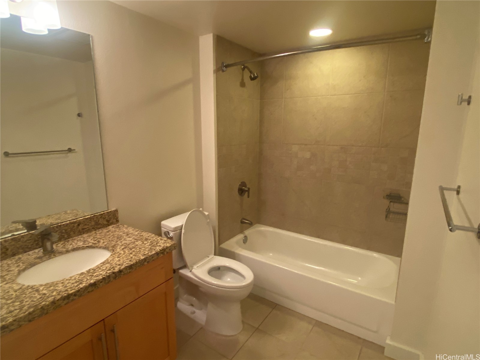600 Queen Street 1208 Property Photo 7