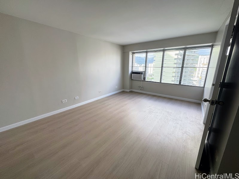 2525 Date Street 1303 Property Photo 2