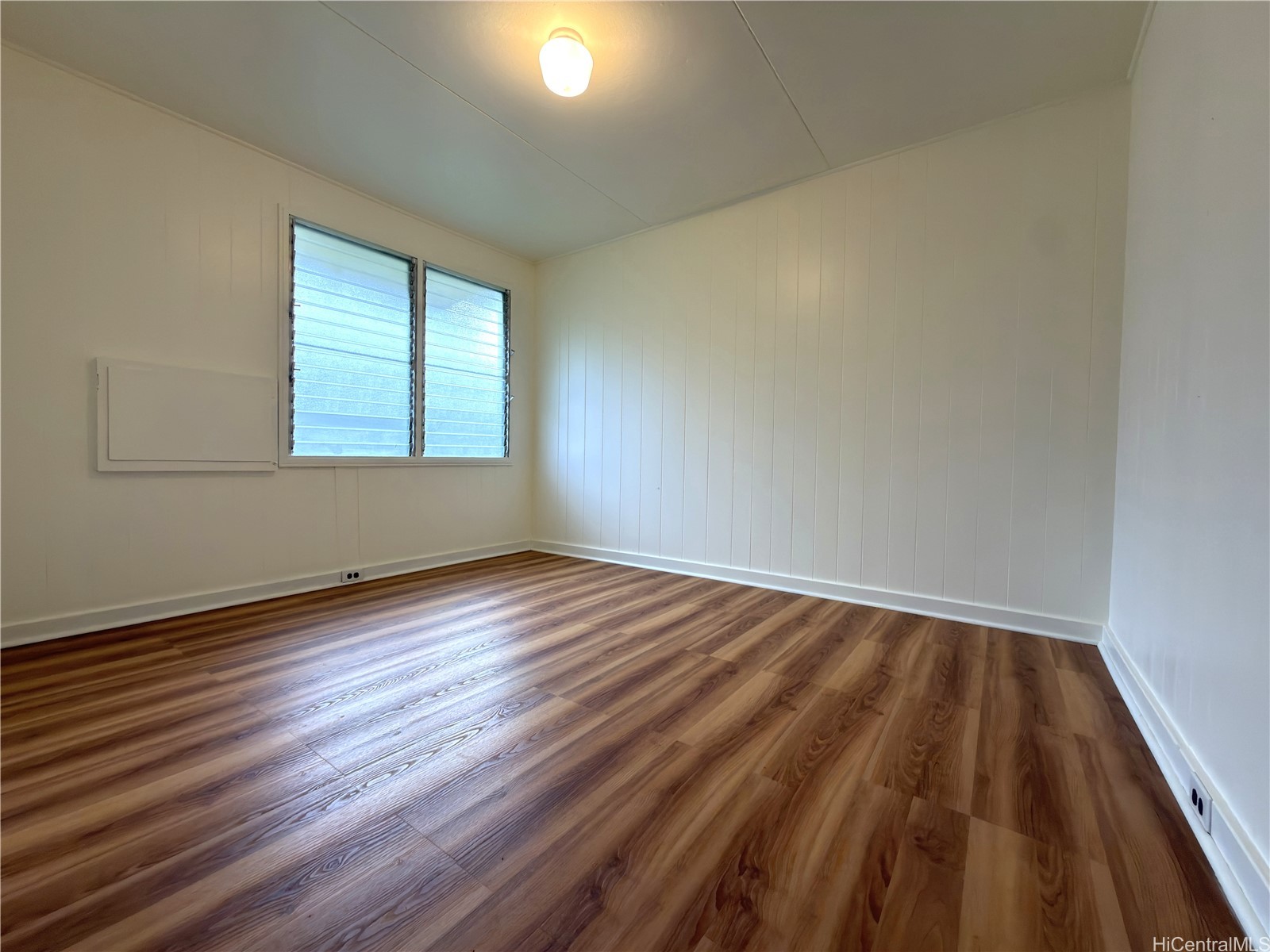 3347 Kalua Road Property Photo 13