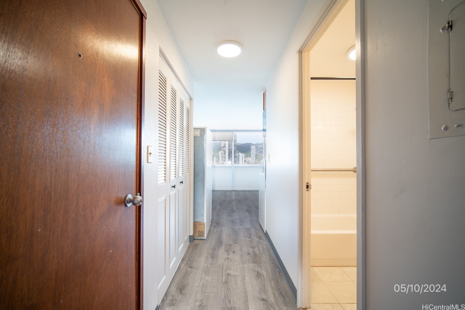 2211 Ala Wai Boulevard 1411 Property Photo 4