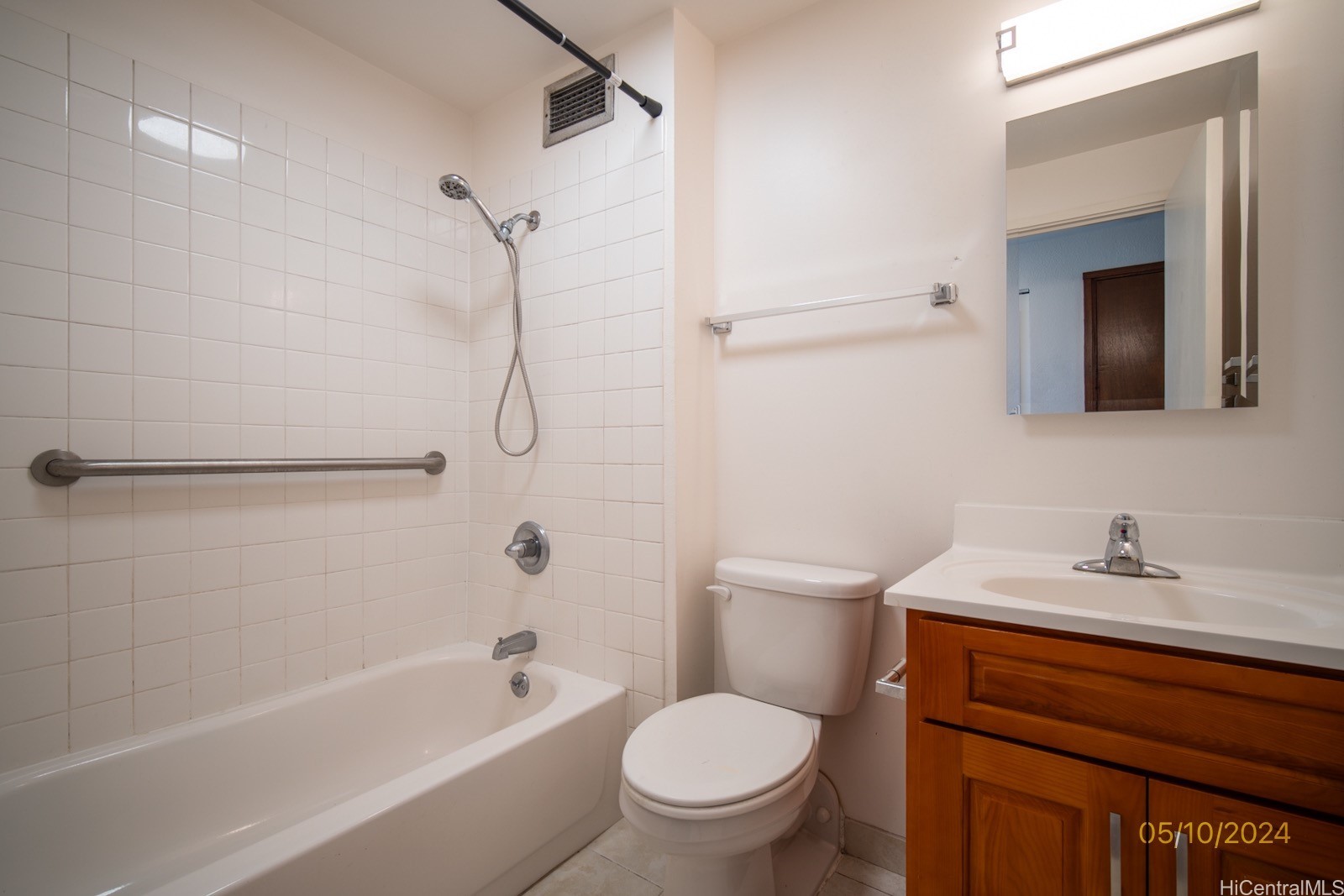 2211 Ala Wai Boulevard 1411 Property Photo 10