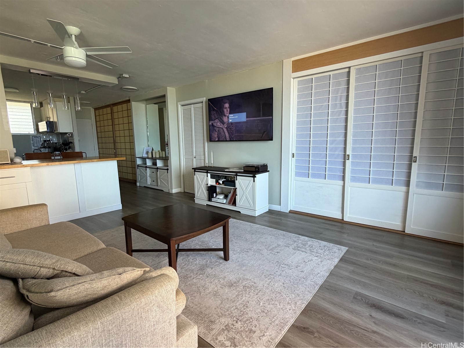 1676 Ala Moana Boulevard 804 Property Photo 5